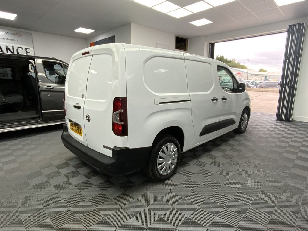 Used Vauxhall Combo 2020 for sale - 78153752: Photo 5