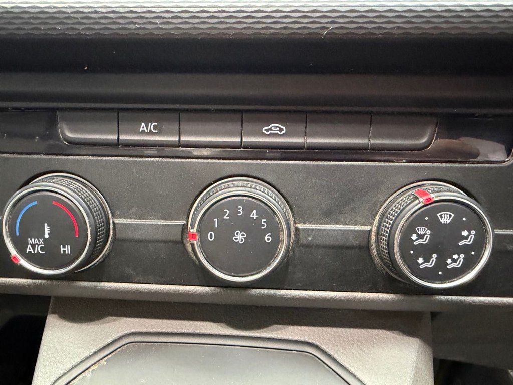 Used Volkswagen Transporter 2022 for sale - 78096608: Photo 14