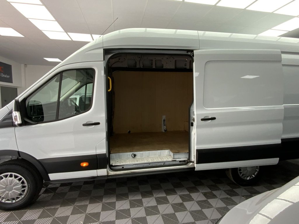 Used Ford Transit 2023 for sale - 77139606: Photo 16