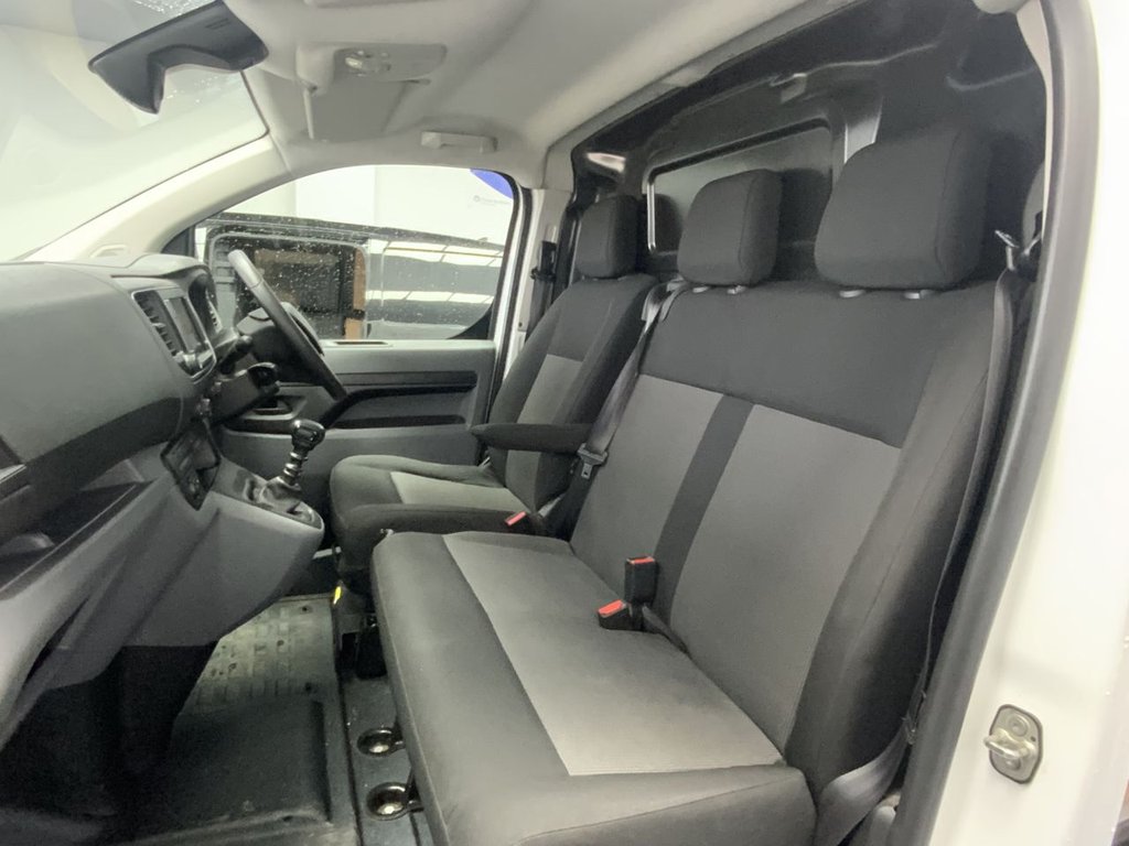 Used Vauxhall Vivaro 2022 for sale - 77655376: Photo 14