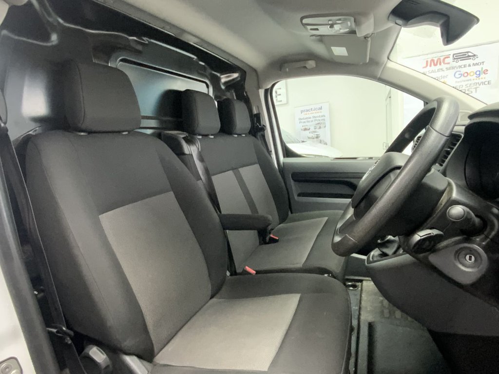 Used Vauxhall Vivaro 2022 for sale - 77655376: Photo 8