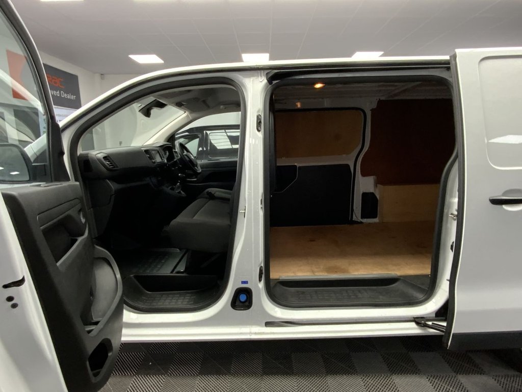 Used Vauxhall Vivaro 2023 for sale - 78068367: Photo 25