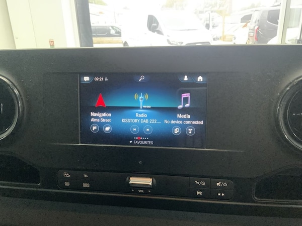 Used Mercedes-Benz Sprinter 2023 for sale - 76280267: Photo 16