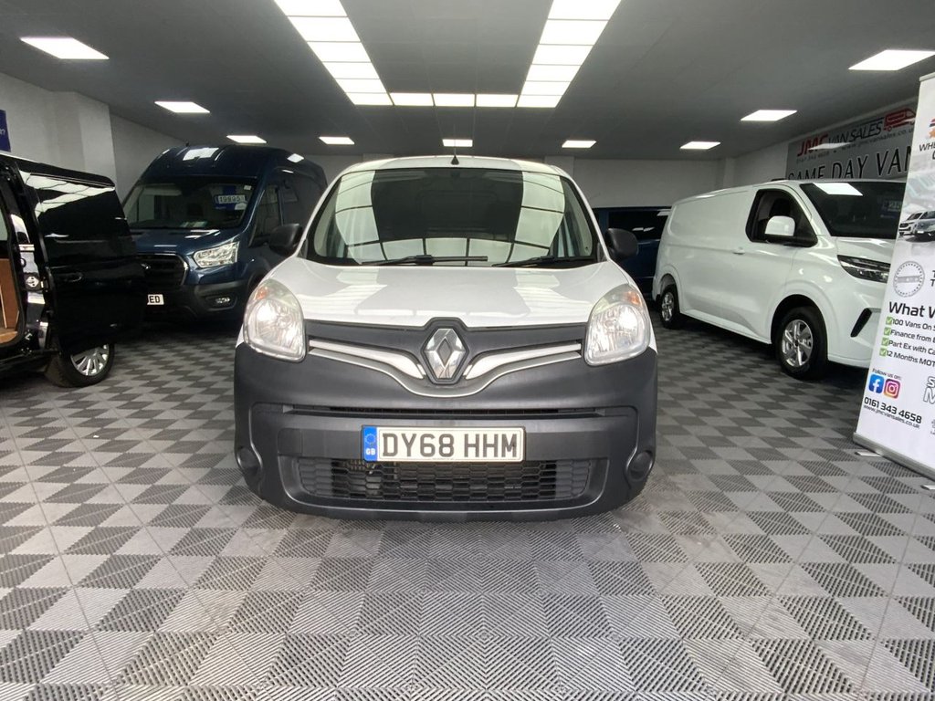 Used Renault Kangoo Maxi 2018 for sale - 77609237: Photo 24