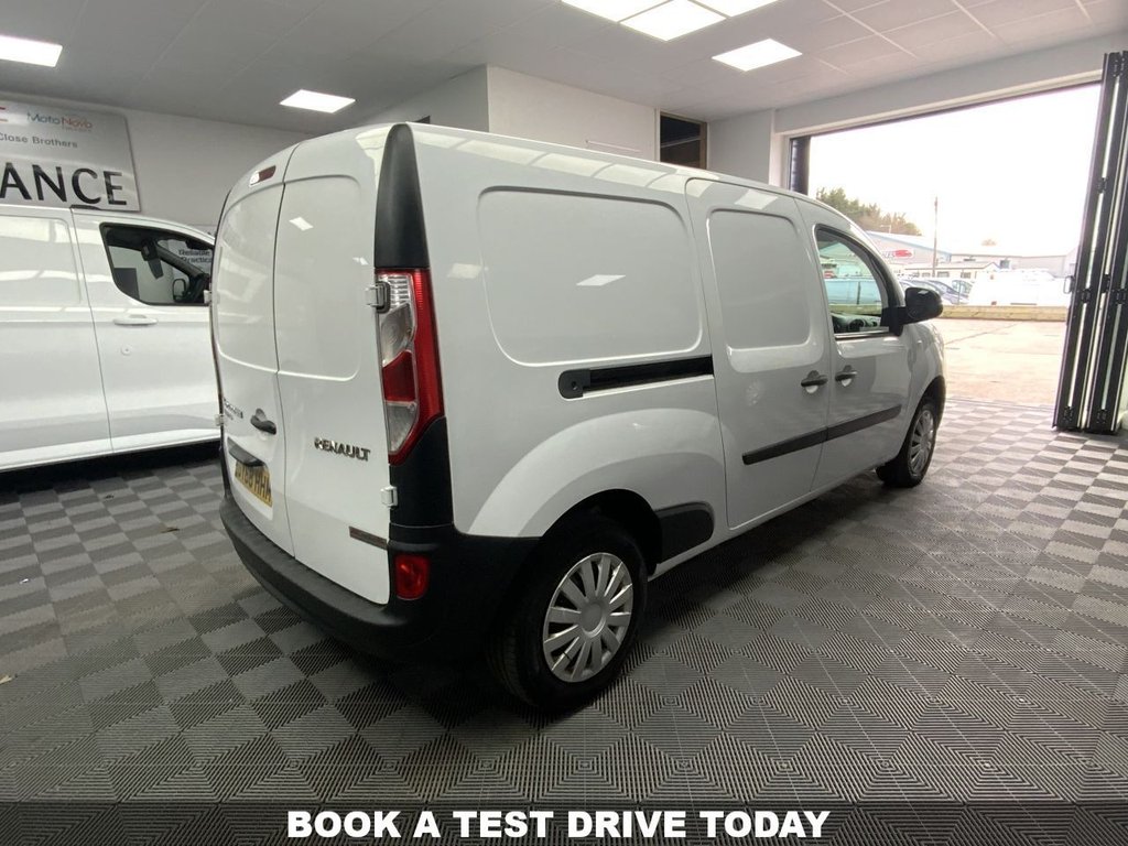 Used Renault Kangoo Maxi 2018 for sale - 77609237: Photo 5