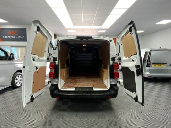 Used Vauxhall Vivaro 2023 for sale - 74443431: Photo 10
