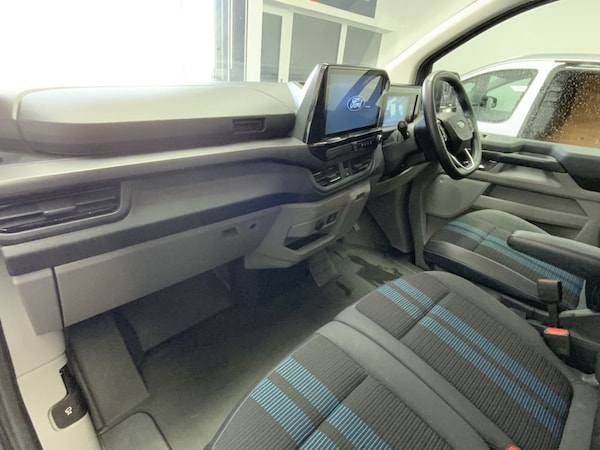 Used Ford Transit Custom 2024 for sale - 74986383: Photo 16