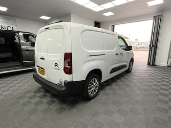 Used Citroen Berlingo 2019 for sale - 75777596: Photo
