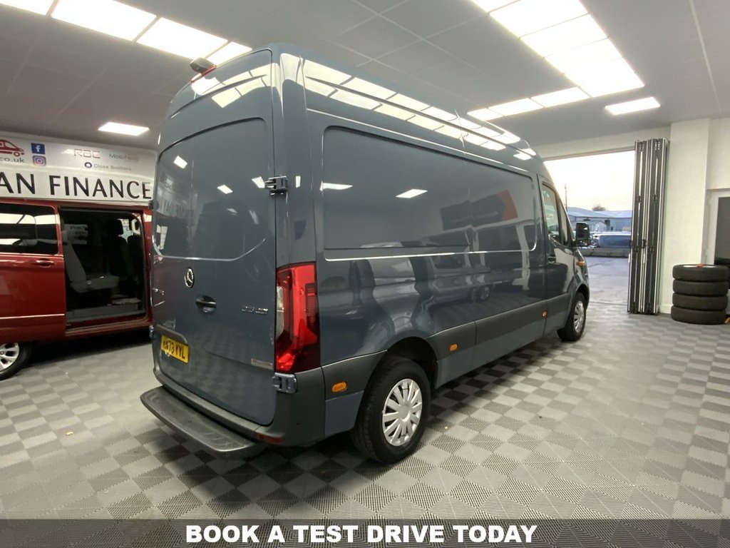 Used Mercedes-Benz Sprinter 2023 for sale - 76535453: Photo 5