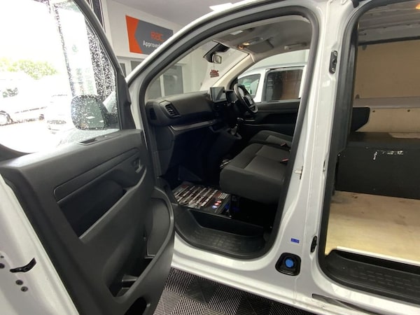 Used Toyota ProAce 2024 for sale - 74511951: Photo 31