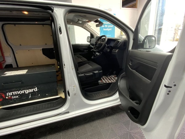 Used Toyota ProAce 2024 for sale - 74511951: Photo 32