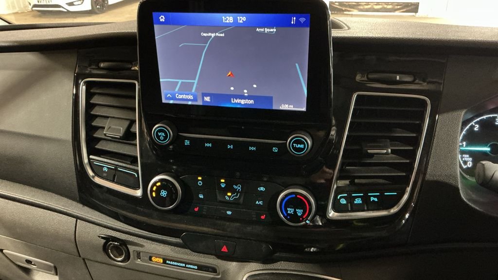 Used Ford Transit Custom 2022 for sale - 76686389: Photo 11