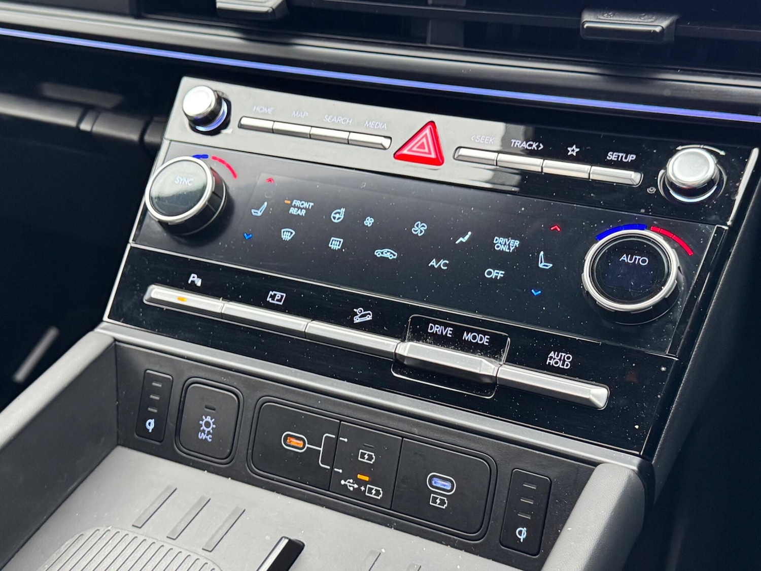 Used Hyundai Santa Fe 2024 for sale - 78046999: Photo 17