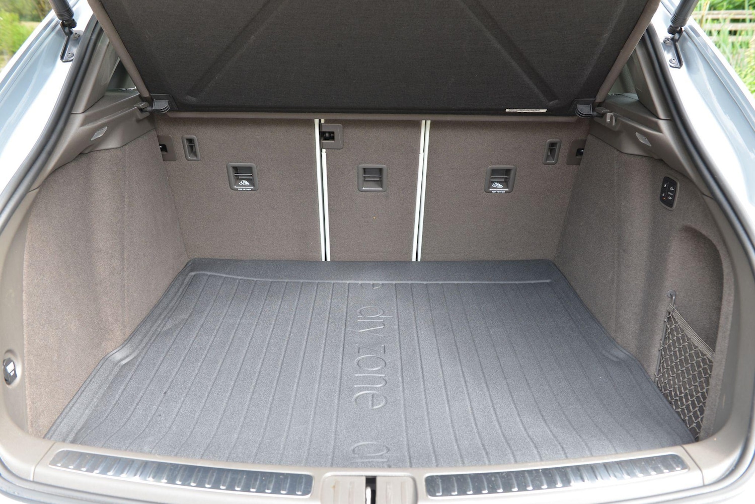 Vehicle 47