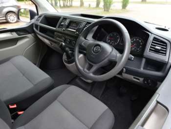 Used Volkswagen Transporter 2018 for sale - 75060554: Photo