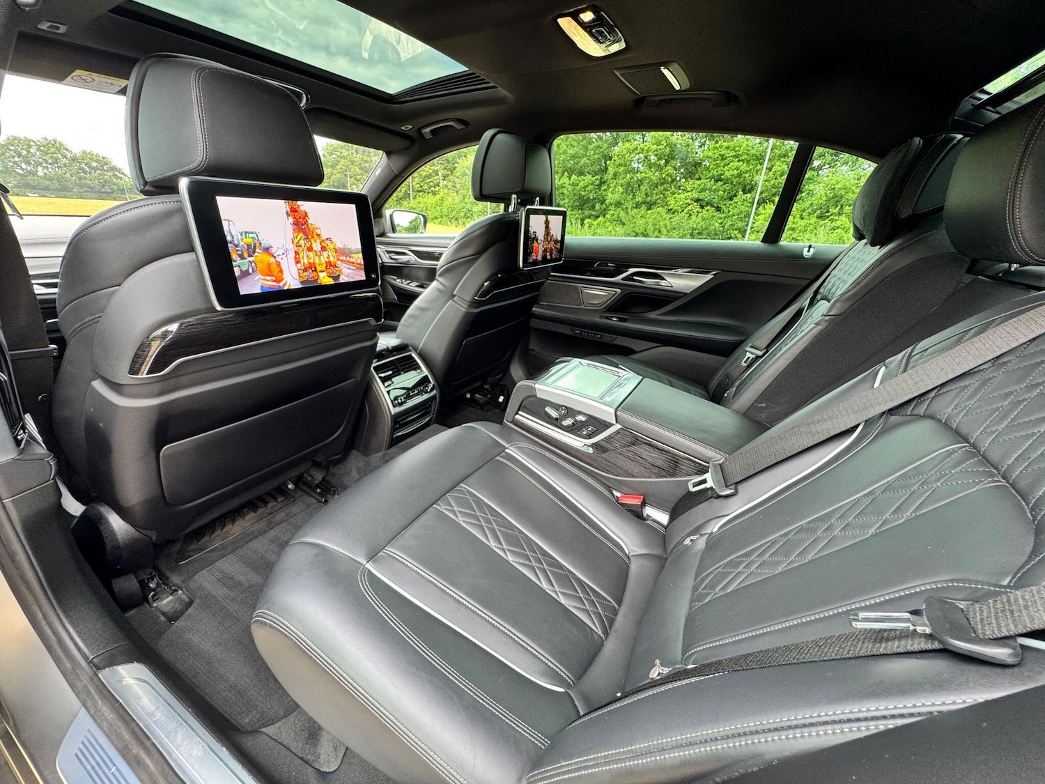 Used BMW 7 Series 2019 for sale - 76002239: Photo 10
