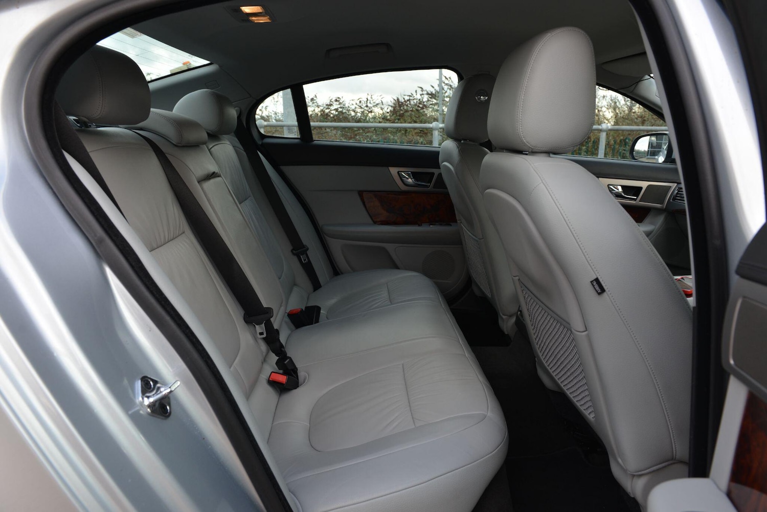 Used Jaguar XF 2010 for sale - 77279555: Photo 15