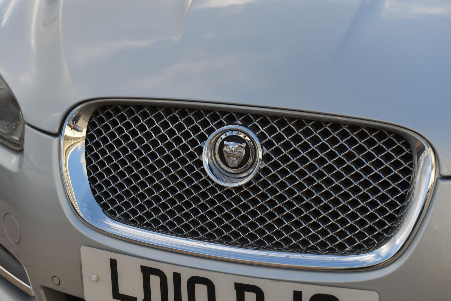 Used Jaguar XF 2010 for sale - 77279555: Photo 18