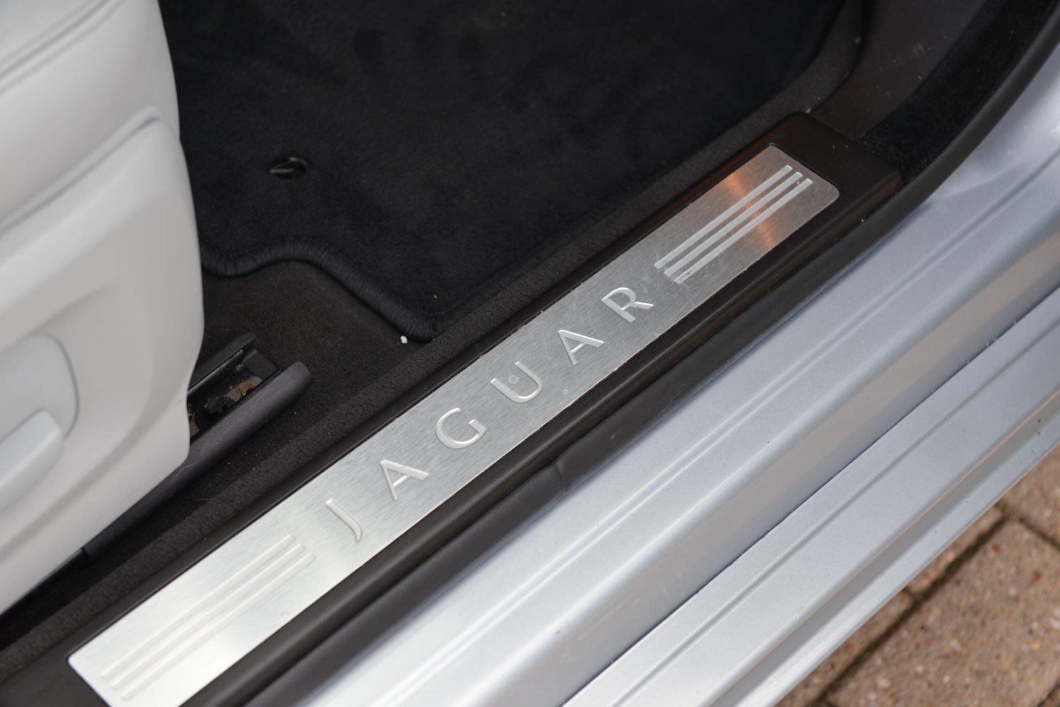 Used Jaguar XF 2010 for sale - 77279555: Photo 33