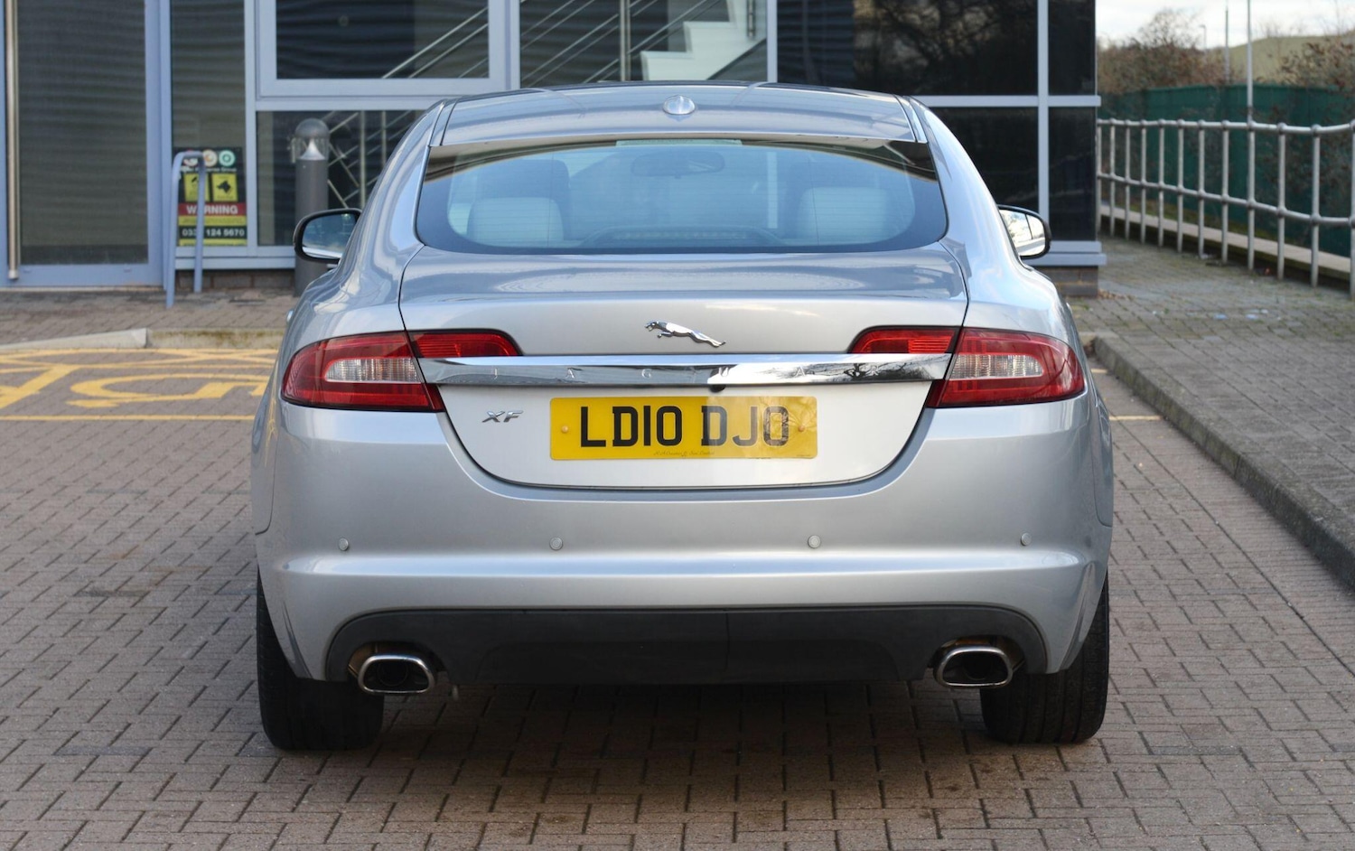 Used Jaguar XF 2010 for sale - 77279555: Photo 9