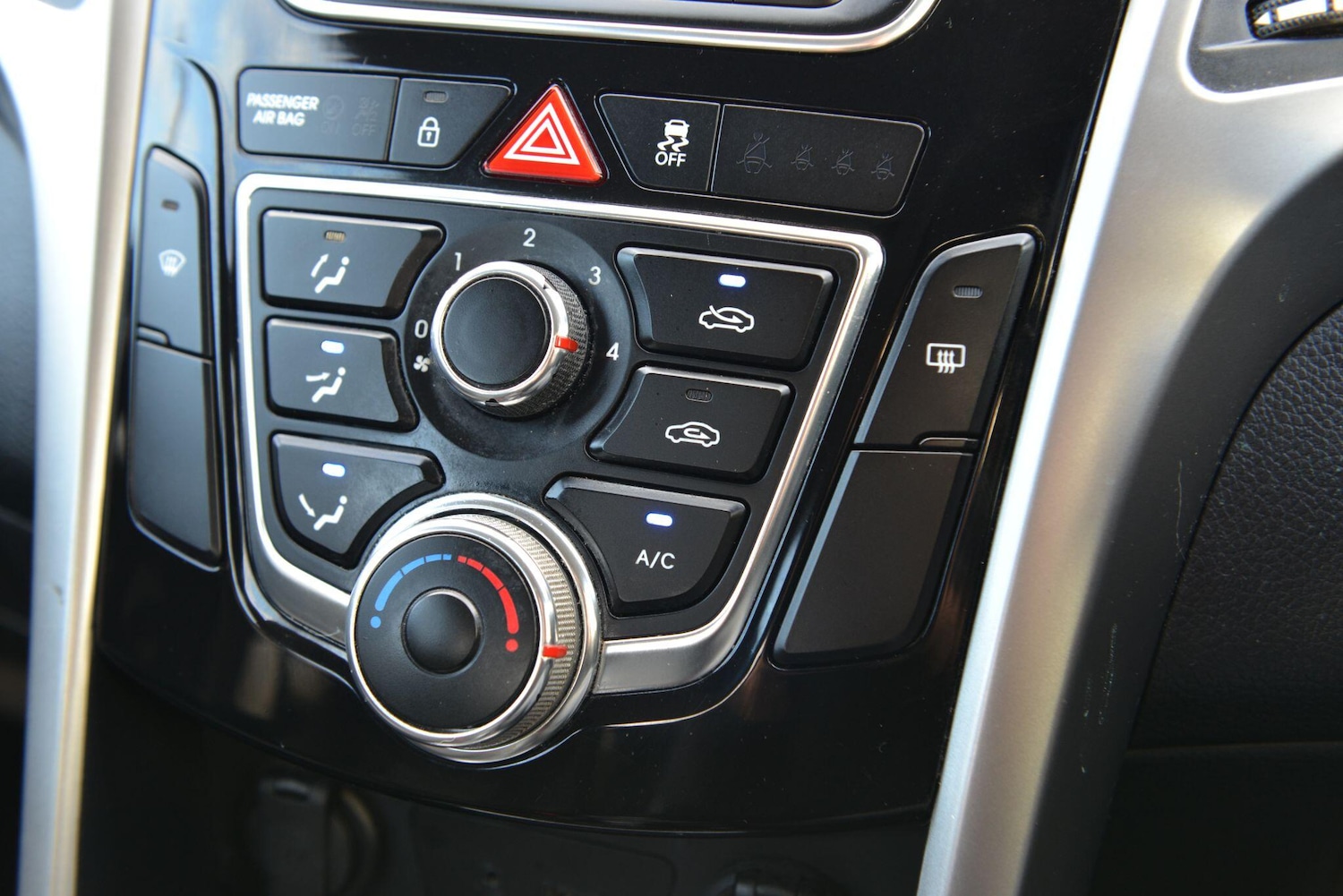 Used Hyundai i30 2014 for sale - 76715071: Photo 22