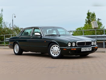 Used Jaguar XJ 1998 for sale - 78911302: Photo
