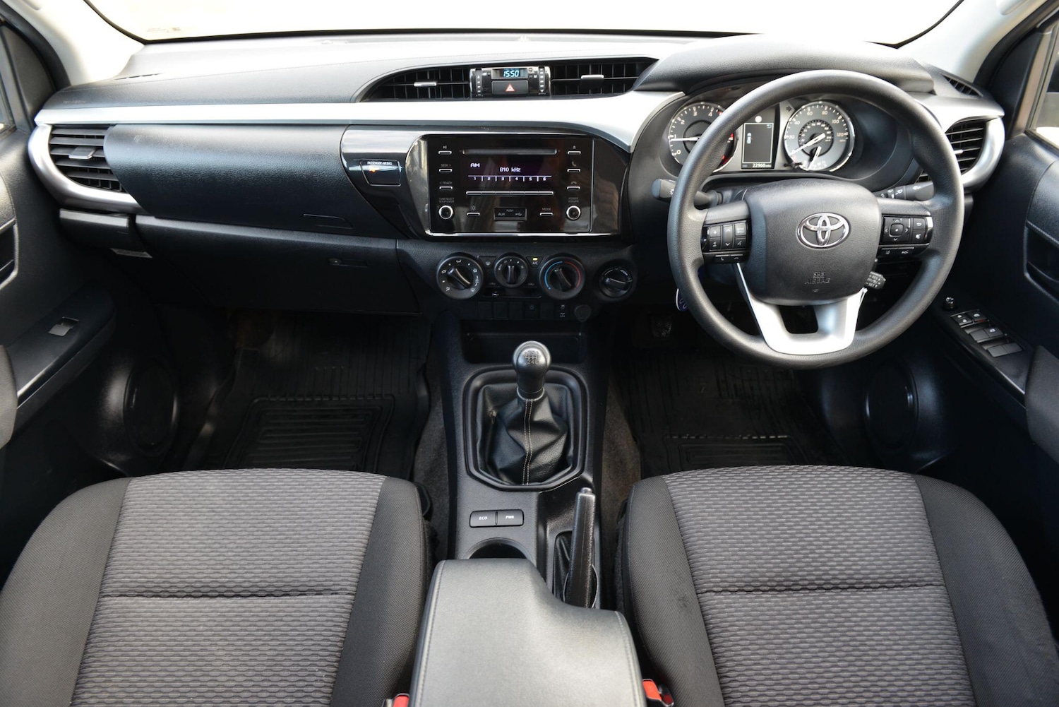 Used Toyota Hilux 2022 for sale - 76572184: Photo 11