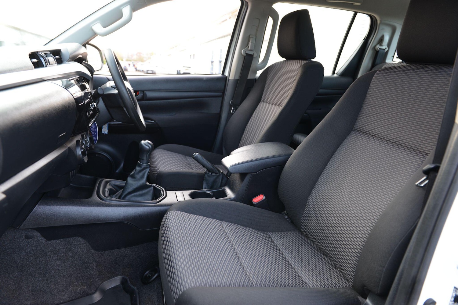 Used Toyota Hilux 2022 for sale - 76572184: Photo 15