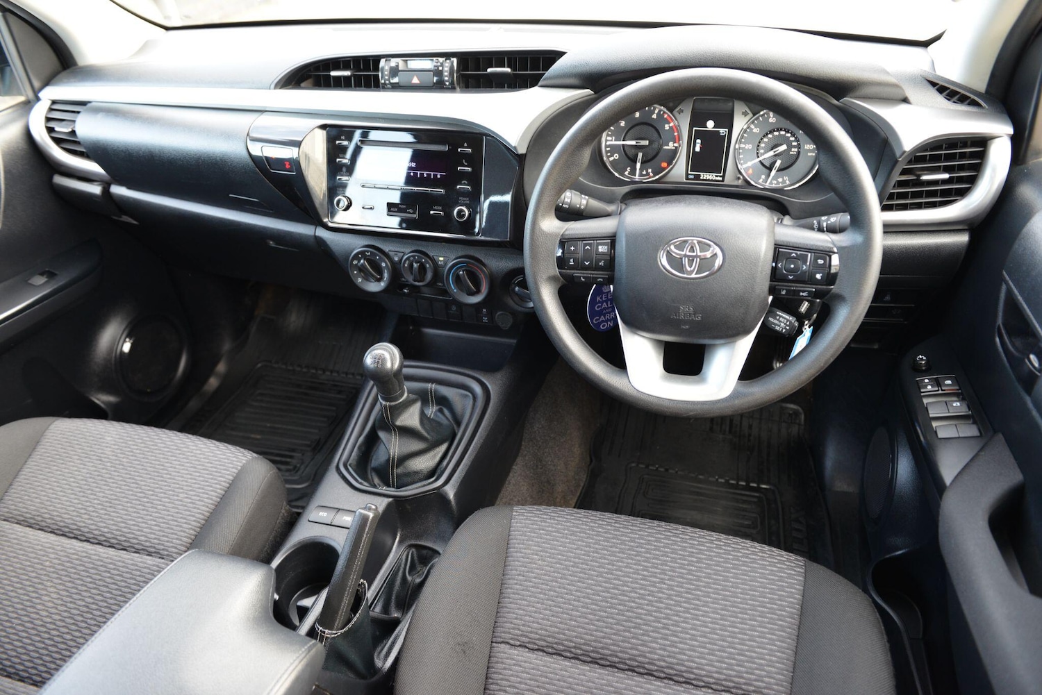 Used Toyota Hilux 2022 for sale - 76572184: Photo 2