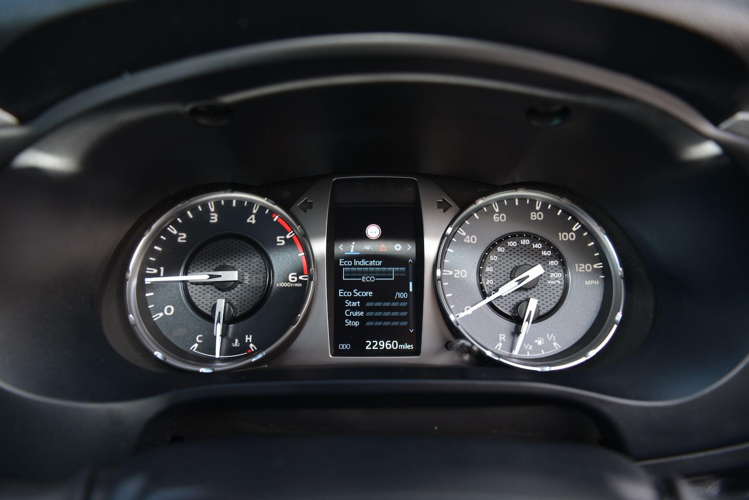 Used Toyota Hilux 2022 for sale - 76572184: Photo 25