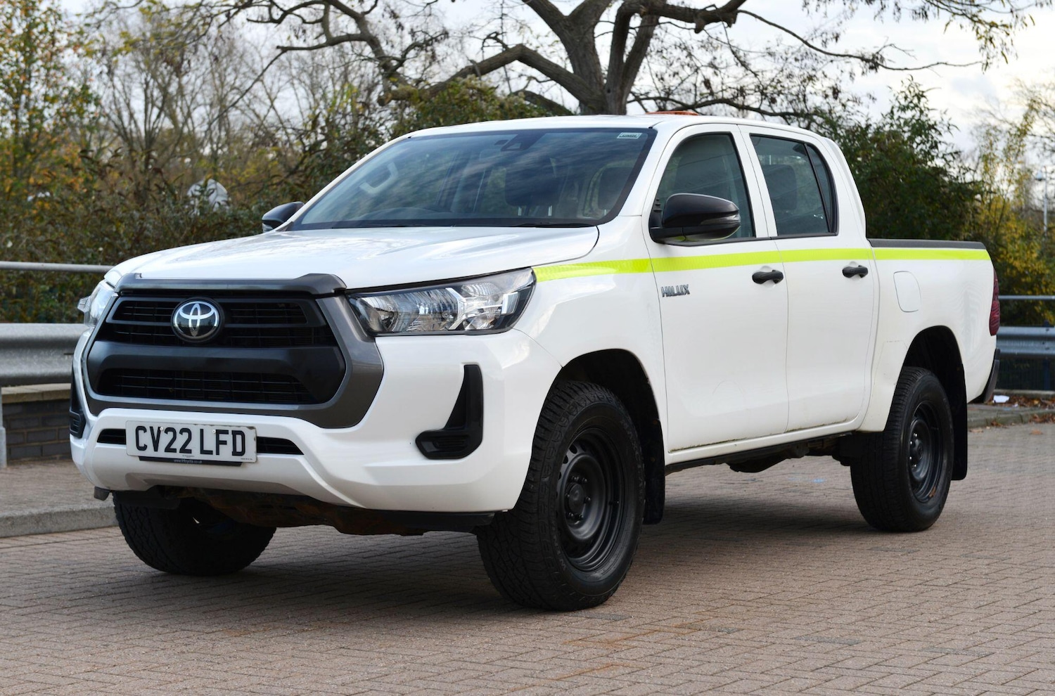 Used Toyota Hilux 2022 for sale - 76572184: Photo 4