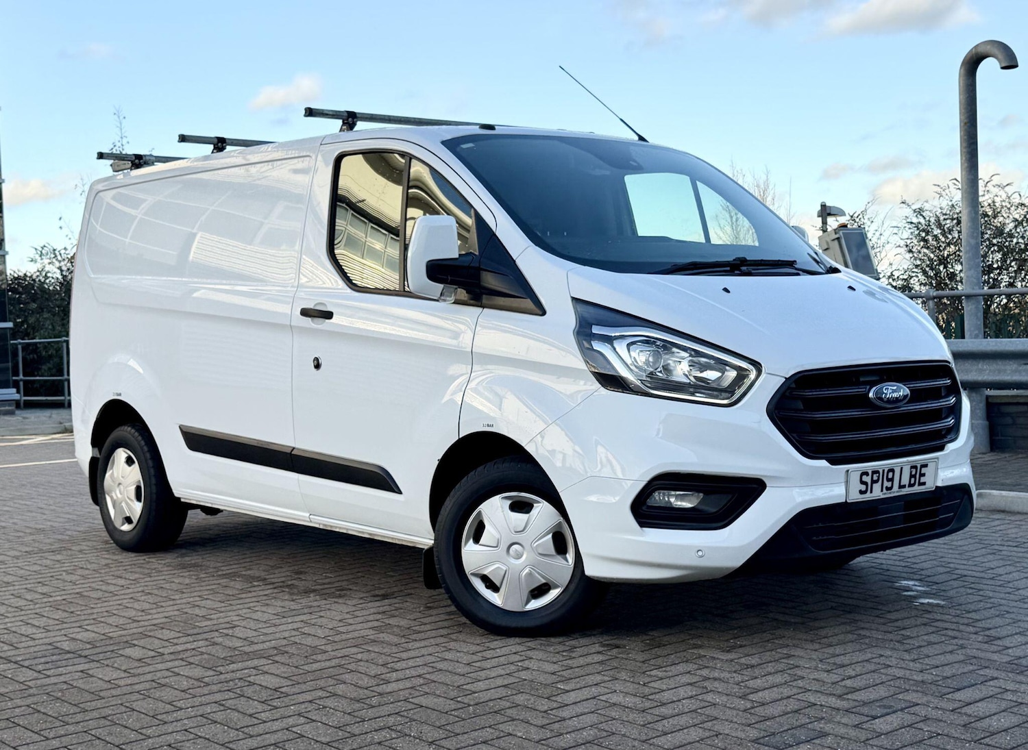Used Ford Transit Custom 2019 for sale - 76824209: Photo 1