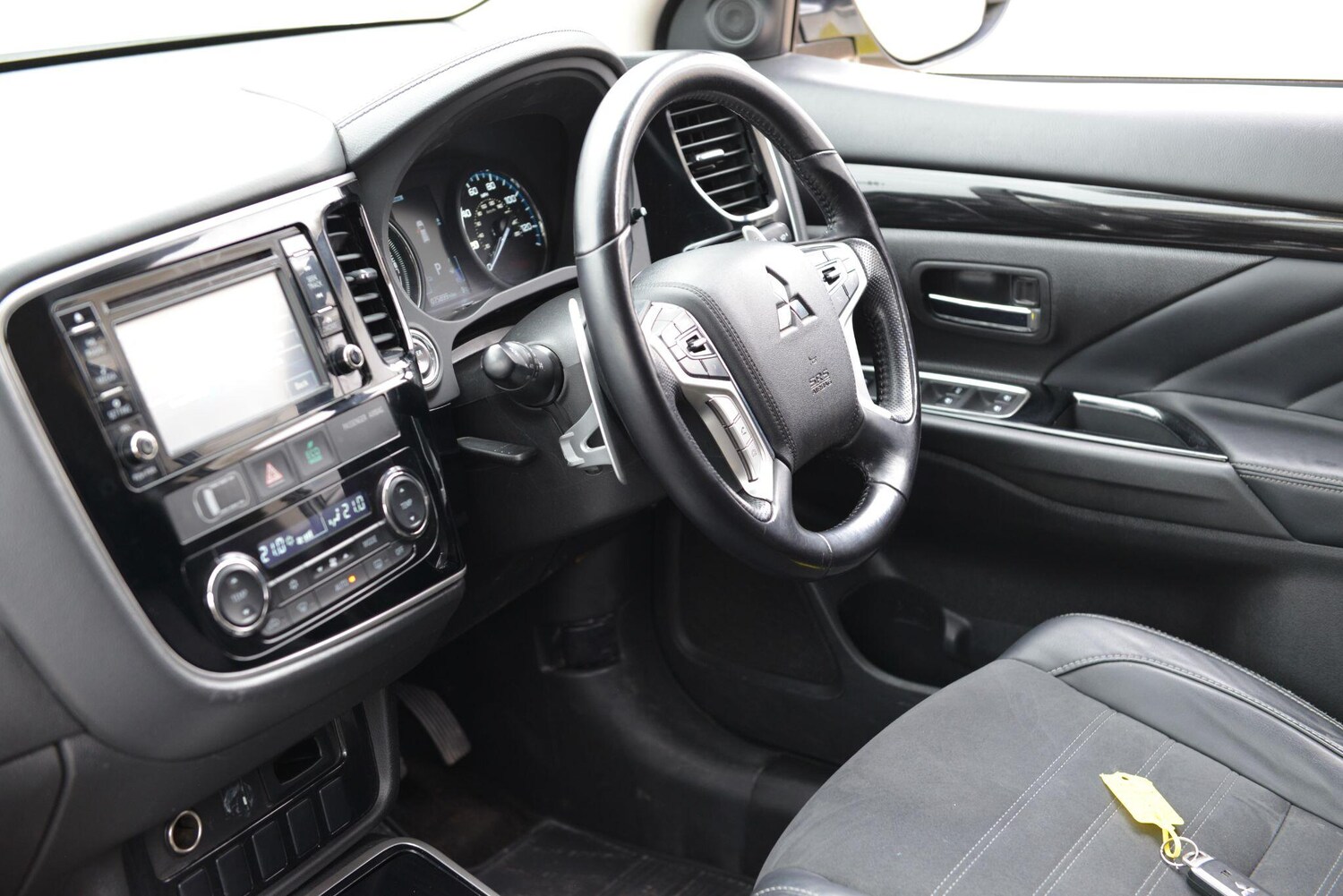 Used Mitsubishi Outlander for sale - 77853152: Photo 10