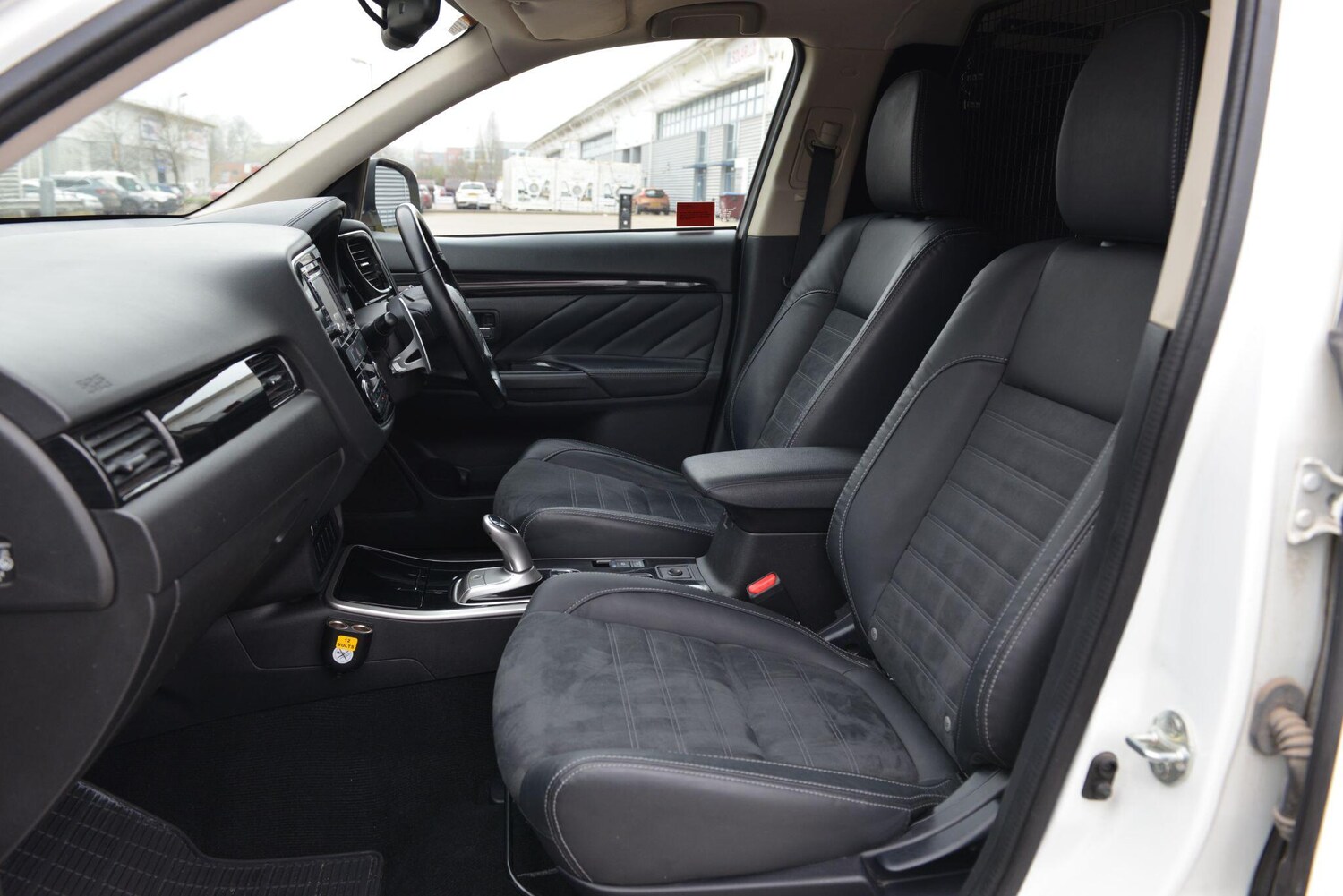 Used Mitsubishi Outlander for sale - 77853152: Photo 13