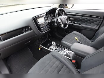 Used Mitsubishi Outlander 2018 for sale - 77853152: Photo