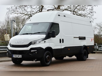 Used Iveco Daily 2019 for sale - 77426019: Photo