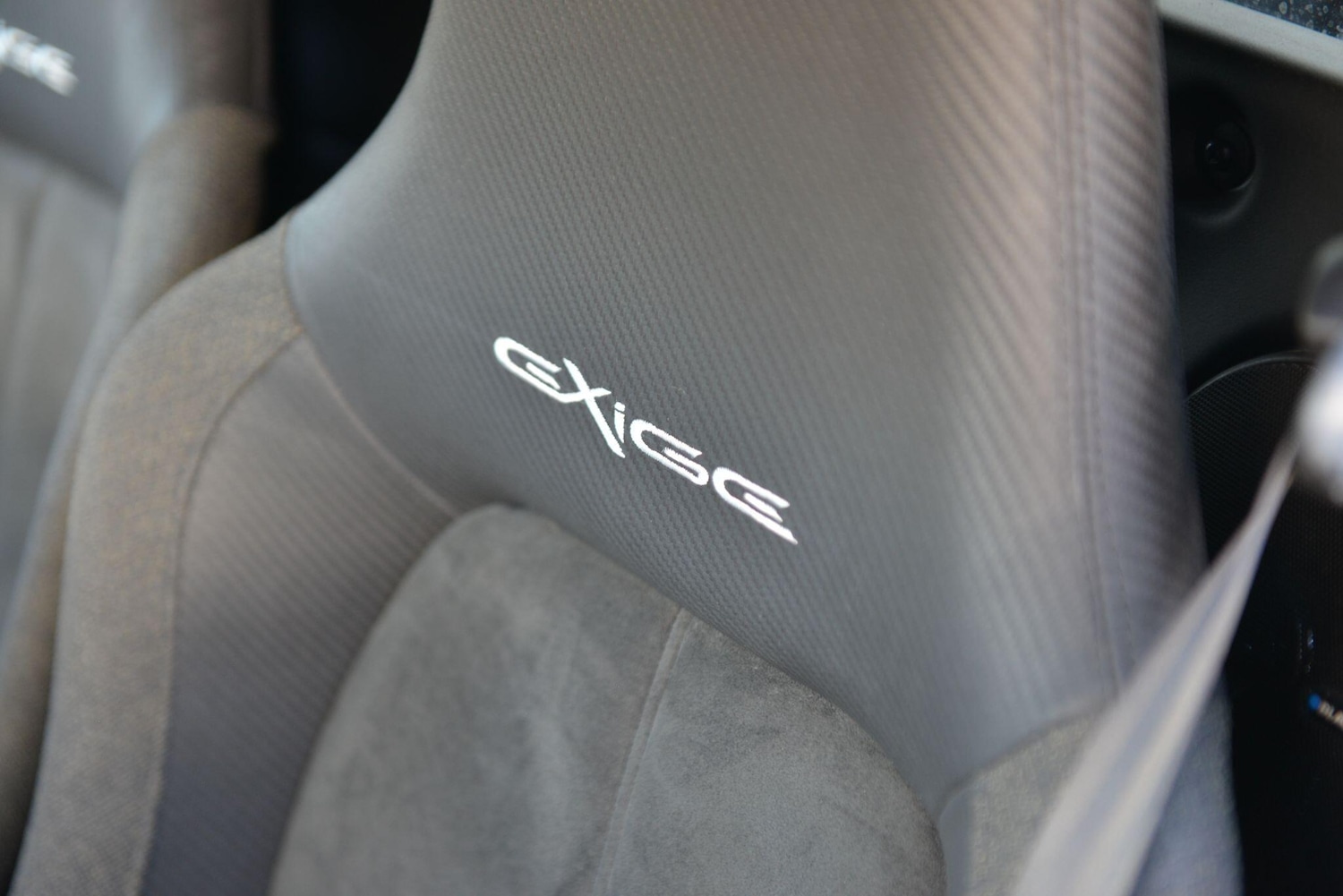 Used Lotus Exige 2004 for sale - 76085394: Photo 23