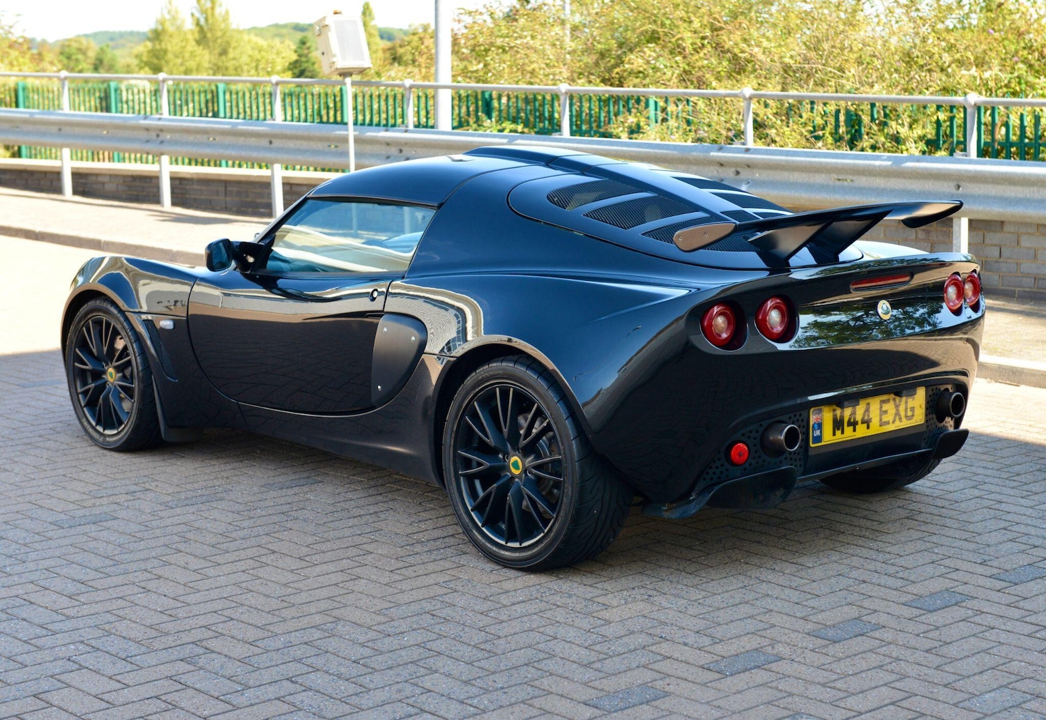 Used Lotus Exige 2004 for sale - 76085394: Photo 5
