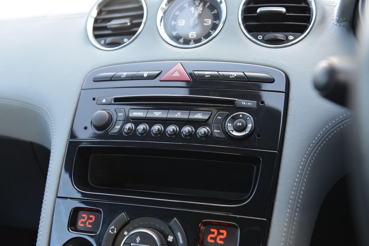 Used Peugeot RCZ 2010 for sale - 78047280: Photo 17