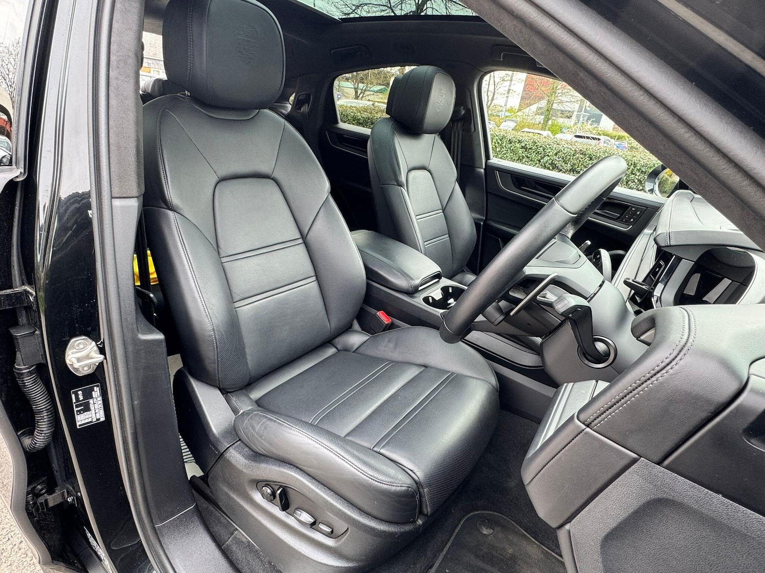 Used Porsche Cayenne 2024 for sale - 78086662: Photo 14