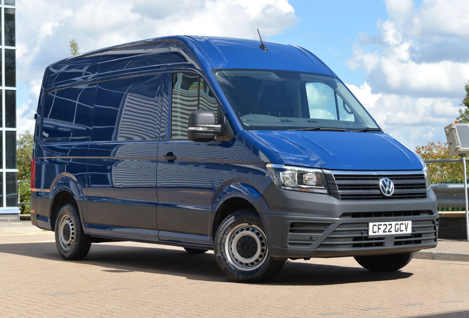 Used Volkswagen Crafter 2022 for sale - 76728255: Photo 1