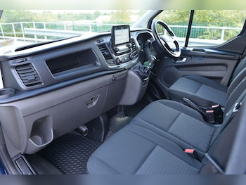 Used Ford Transit Custom 2020 for sale - 75940001: Photo