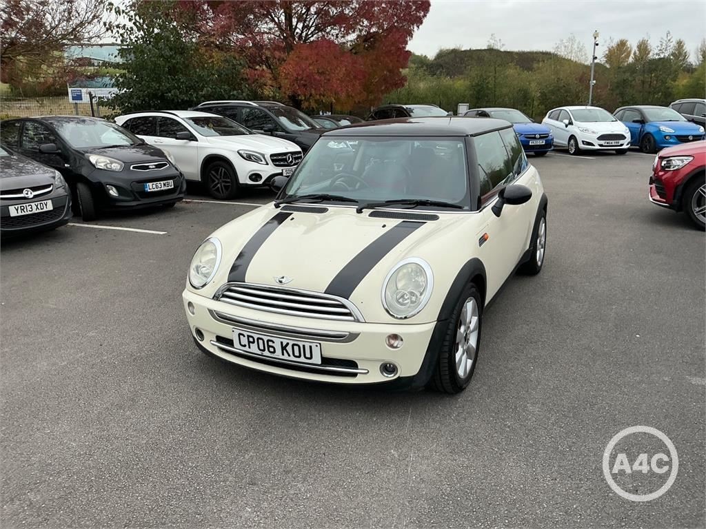Used MINI Hatch 2006 for sale - 78040331: Photo 2