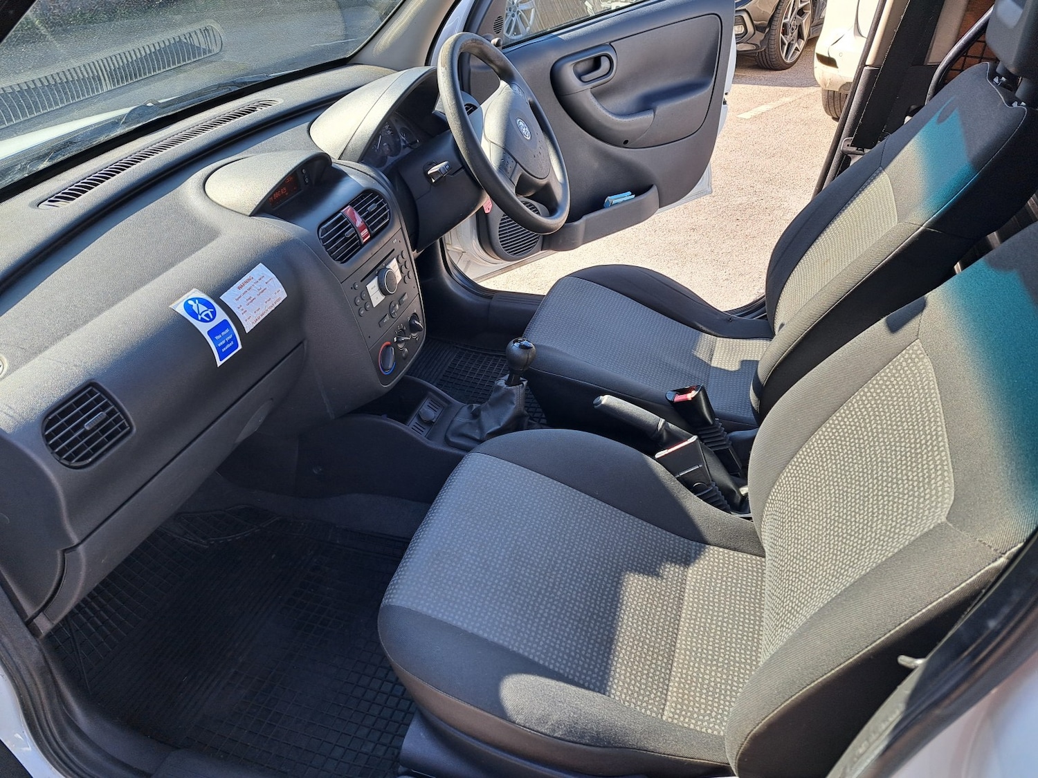 Used Vauxhall Combo 2011 for sale - 78098175: Photo 10