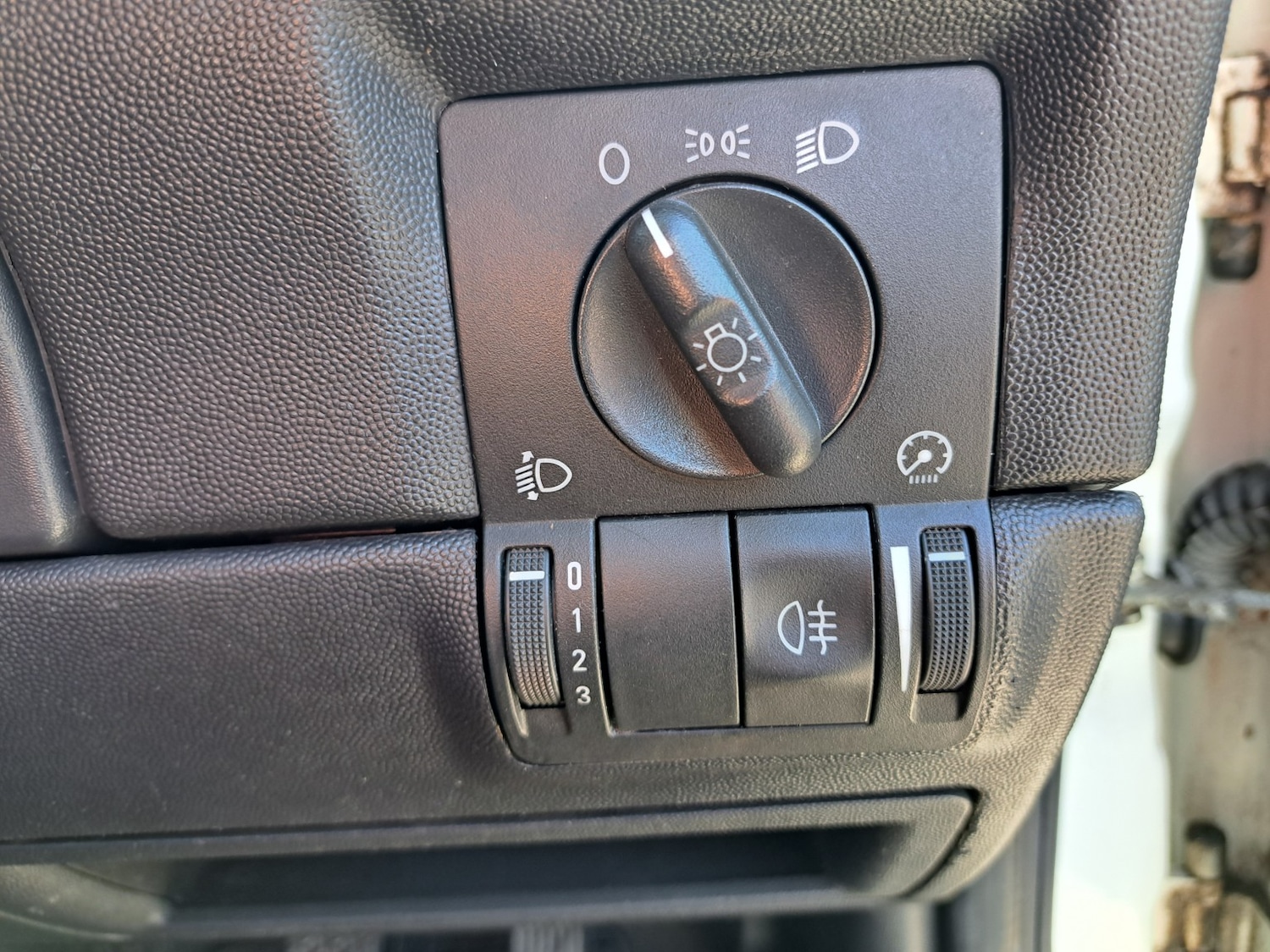 Used Vauxhall Combo 2011 for sale - 78098175: Photo 14