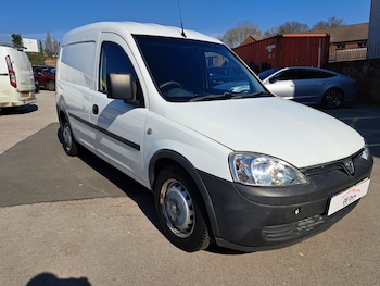 Used Vauxhall Combo 2011 for sale - 78098175: Photo