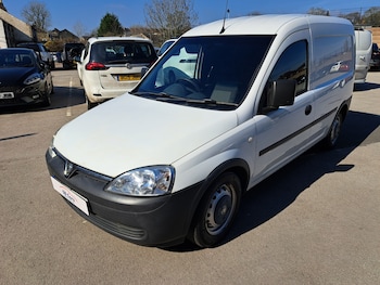 Used Vauxhall Combo 2011 for sale - 78098175: Photo
