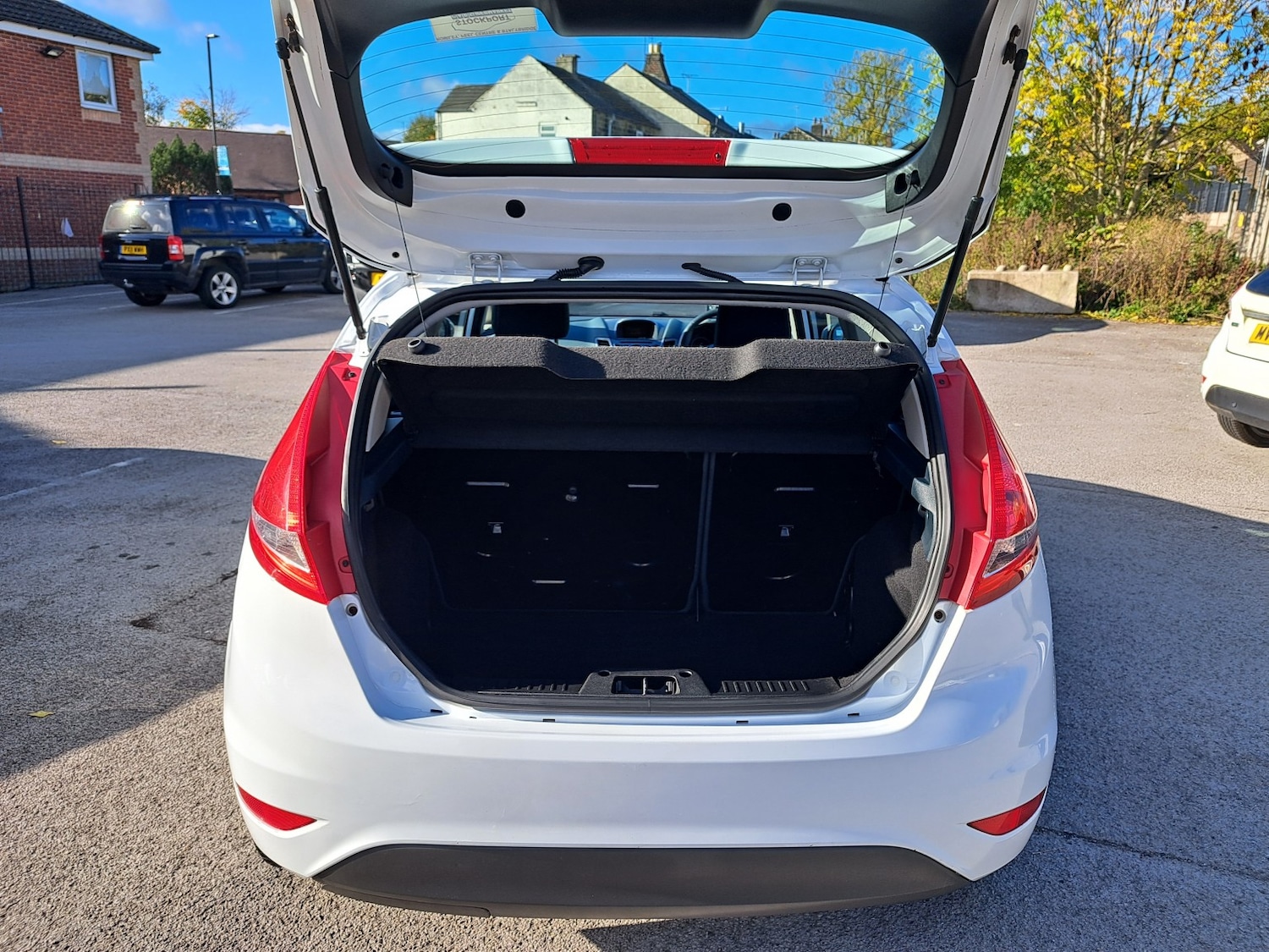 Used Ford Fiesta 2011 for sale - 76794670: Photo 9