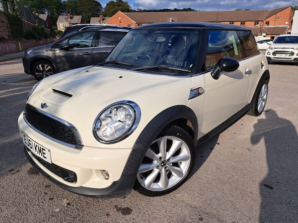 Used MINI Hatch 2011 for sale - 75664395: Photo 3