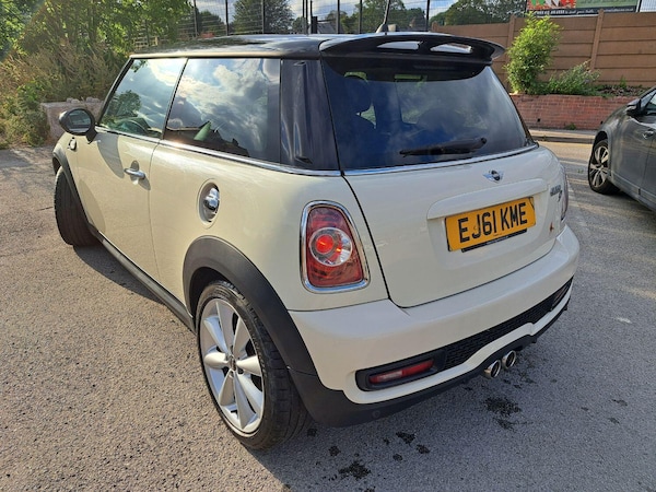 Used MINI Hatch 2011 for sale - 75664395: Photo 5